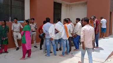 बेतिया: इंटर की छात्रा ने की आत्महत्या, आधी रात पिता को आया फोन, पुलिस जांच में जुटी