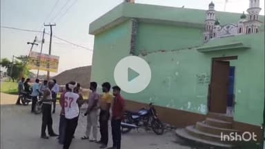 संभल: एचौड़ा कम्बोह सरकारी जमीन पर बनी अवैध मस्जिद की मीनार को इंतजामिया कमेटी ने हटाया, तहसील प्रशासन ने जारी किया था आदेश