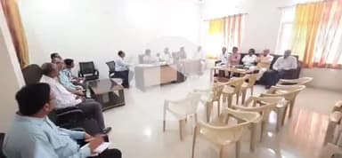 बाबई: माखन नगर महाविद्यालय जन भागीदारी समिति की बैठक संपन्न, माखन नगर विधायक भी हुए शामिल