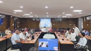 चरपोखरी: पीरो में गणना पत्रक वितरण की रफ्तार बढ़ाने का अनुमंडल पदाधिकारी ने दिया निर्देश