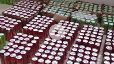 गुमला: पुलिस ने 1020 पेटी केन बियर व ट्रक के साथ दो लोगों को किया गिरफ्तार, प्रेस वार्ता के बाद भेजा जेल