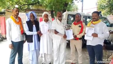 मिर्ज़ापुर: राष्ट्रीय धनगर महासभा ने कलेक्ट्रेट में डीएम को प्रधानमंत्री, गृह मंत्री, मुख्यमंत्री और राज्यपाल को संबोधित पत्र सौंपा