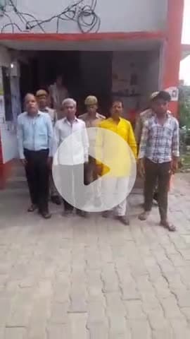 फिरोज़ाबाद: टीला कठेरिया चौक स्थित मंदिर में मूर्ति स्थापना को लेकर हुआ बवाल, थाना दक्षिण पुलिस ने 4 लोगों को किया गिरफ्तार