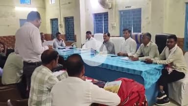 सारंगपुर: राज्यमंत्री गौतम टेटवाल की सख्त चेतावनी, सारंगपुर जनपद में विकास कार्यों की प्रगति की समीक्षा की