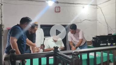 अमरोहा: अपर जिलाधिकारी अमरोहा ने सदर तहसील का किया औचक निरीक्षण, दिए सख्त निर्देश