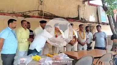 इंदरगढ़: ग्राम भडौल ट्रैक्टर लूट का खुलासा, आरोपी गिरफ्तार, ग्रामीणों ने एसडीओपी एवं थाना प्रभारी का किया सम्मान