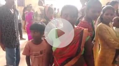 गुमला: सरिता गांव में भारी बारिश के बीच मकान ढहा, एक ही परिवार के तीन लोग घायल