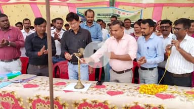 कुटुंबा: बभंडीह में प्रखंड स्तरीय खेल प्रतियोगिता मशाल का शुभारंभ, पहले दिन लम्बी कूद, बॉल थ्रो व दौड़ प्रतियोगिता का आयोजन