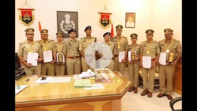 कोल: ऑपरेशन कर्तव्यनिष्ठा के तहत, अलीगढ़ के एसएसपी ने बेहतर प्रदर्शन करने वाले 7 उप निरीक्षकों को किया सम्मानित