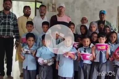 बाली: बाली मदरसे में प्रतिभावान बच्चों का सम्मान किया गया, शिक्षा का महत्व बताया गया और कविताओं की प्रस्तुति दी गई