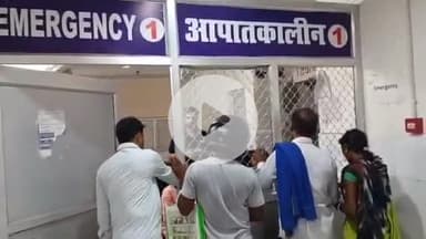 मेदिनीनगर (डालटनगंज): पोखराहा में ट्रक की चपेट में आने से बाइक सवार युवक की मौत, फोर्थ ग्रेड का फॉर्म भरकर जा रहा था घर