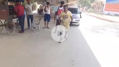 बड़ौत: सपाटे लगाते हुए कांवड़ लेकर बड़ौत पहुंचे कांवड़िया ने युवाओं को नशे के प्रति किया जागरूक, 350 किमी का सफर करेंगे तय