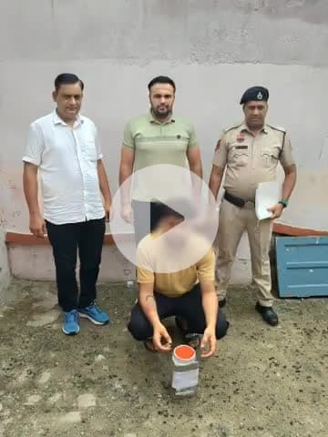 बहादुरगढ़: बहादुरगढ़ सीआईए वन टीम ने बादली थाना क्षेत्र से अवैध हथियार के साथ एक आरोपी को पकड़ा