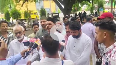 बरेली: आईएमसी प्रतिनिधि मंडल ने जोगी नवादा में कावड़ यात्रा को परंपरा न बताने पर जिला अधिकारी को सौंपा ज्ञापन