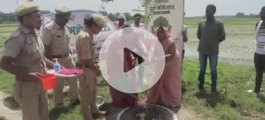 सुल्तानपुर: कुड़वार ब्लॉक के धारूपुर में वन महोत्सव पर जिला पंचायत अध्यक्ष ने किया पौधरोपण, दिया पर्यावरण बचाने का संदेश