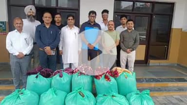 ऊना: जिला रेड क्रॉस सोसायटी ने मार्जोन इंडस्ट्रीज़ एसोसिएशन हरोली के सौजन्य से मंडी आपदा पीड़ितों के लिए भेजे 100 कंबल