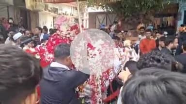 बहराइच: बहराइच में गमगीन माहौल में निकाला गया 10वीं मोहर्रम का जुलूस, भारी पुलिस बल तैनात, 'या हुसैन' की सदाओं से गूंजा शहर