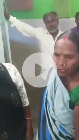 जौनपुर के एक सरकारी अस्पताल में मरीज के खून का सैंपल लिए बिना ही उसको रिपोर्ट दे दी गयी।

#जौनपुन
