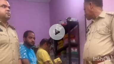 बागपत: सिंघवली थाना क्षेत्र के तिलपनी में अवैध रूप से संचालित मेडिकल स्टोर के खिलाफ की गई कड़ी कार्रवाई