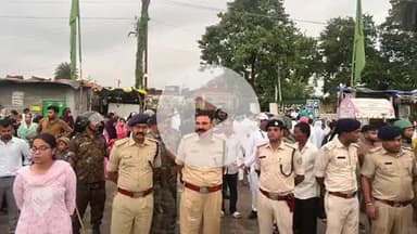 कोडरमा: मुहर्रम पर्व पर पुलिस अधीक्षक द्वारा तिलैया और कोडरमा थाना क्षेत्र का निरीक्षण