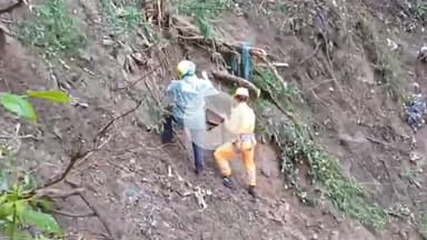 राजगढ़ी: नौ कैंची के पास लापता दो यात्रियों के शव बरामद हुए