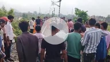 कोडरमा: कोडरमा में ट्रेन की चपेट में आने से एक युवक की मौत