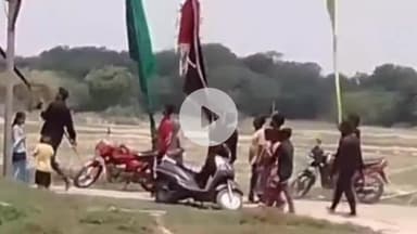 सुल्तानपुर: मोहर्रम का जुलूस कर्बला पहुंचा, कई गांवों से निकले ताजिए, मातम और नौहा के साथ हुई रस्में अदा