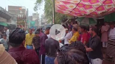 चूरू: मातमी धूनों के साथ ताजिये सुपुर्द-ए-खाक, सब्जी मंडी में तजियादारों का किया गया सम्मान