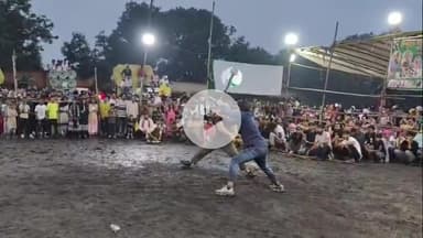 खलारी: खलारी में सेन्ट्रल मुहर्रम कमेटी के तत्वाधान में अस्त्र शस्त्र खेल प्रतियोगिता का आयोजन