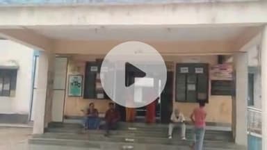 विभूतिपुर: विभूतिपुर के भुसवर वार्ड 3 में रविवार को हुई मारपीट में मां-बेटा जख्मी, अस्पताल में भर्ती