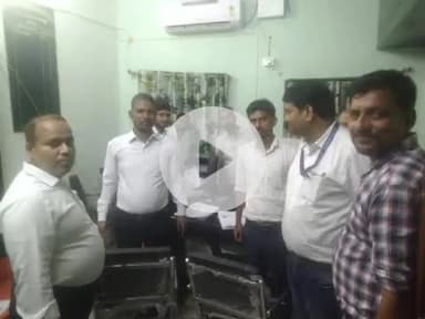 उदवंत नगर: प्रखंड कार्यालय उदवंतनगर में चल रहे विशेष गहन मतदाता सूची पुनरीक्षण कार्य का एसडीओ ने किया औचक निरीक्षण