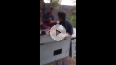 मिर्ज़ापुर: जिगना थाना क्षेत्र के हरगढ़ पावर हाउस पर विद्युत विभाग के कर्मचारियों का शराब पीने का वीडियो वायरल