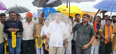 बाबई: BJP के नवागत प्रदेश अध्यक्ष हेमंत खंडेलवाल के नर्मदापुरम आगमन पर माखन नगर MLA ठाकुर विजयपाल सिंह ने किया स्वागत