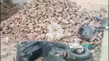 चूरू: गांव घन्टेल के पास पिकअप ने स्कूटी को मारी टक्कर, हादसे में घायल 2 व्यक्तियों को लाया गया जिला अस्पताल