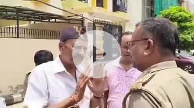 रामनगर से पड़ाव चौड़ीकरण पर मुआवजा की मांग को लेकर पीएम के जनसंपर्क कार्यालय पर सौंपा पत्रक