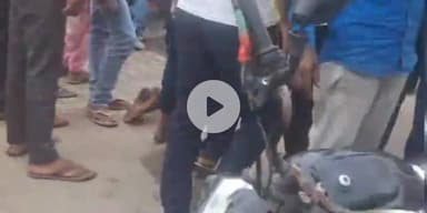 बागपत: PWD गेस्ट हाउस बागपत के निकट 3 बाइक आपस में टकराईं, हादसे में बाइक पर सवार तीनों चालक हुए घायल