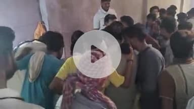 फिरोज़ाबाद: जलेसर रोड झील की पुलिया इलाके में बजरंग दल की शिकायत पर पुलिस ने एक बिल्डिंग में डाला छापा, दो लोगों को लिया हिरासत में