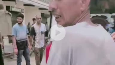 चूरू: भरतिया रोड़ पर स्कूल वैन में लगी आग, वैन में 30 स्कूली बच्चे थे