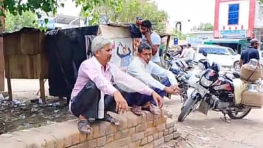 उन्नाव: थाना सोहरामऊ क्षेत्र के अंतर्गत बतौली गांव में युवक ने संदिग्ध परिस्थितियों में घर के पंखे से फांसी लगाकर आत्महत्या की