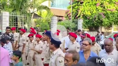 जमुई: कड़ी सुरक्षा व्यवस्था के बीच शहर में निकाला गया निमारंग का अखाड़ा, SP, SDO और SDPO सहित अन्य अधिकारी रहे तैनात