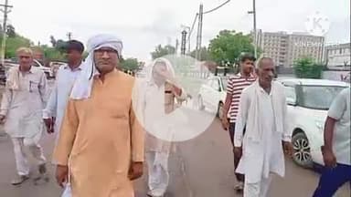 भिवानी: ढाणी मांहू के ग्रामीणों ने SP से की मुलाकात, घर पर आगजनी के मामले से अवगत कराया