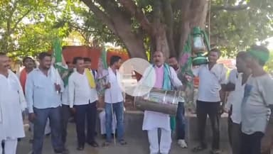 बिहिया: 9 जुलाई को बिहार बंद के समर्थन में पूर्व विधायक भाई दिनेश ने बिहिया स्टेशन के पास डंका बजाकर किया नुक्कड़ सभा