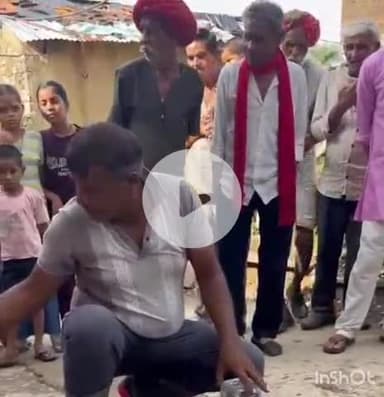 बारां: कोयला गांव के रानी बड़ौद मोहल्ले में 5 फीट लंबा सांप निकला, सर्प मित्र ने किया सफल रेस्क्यू