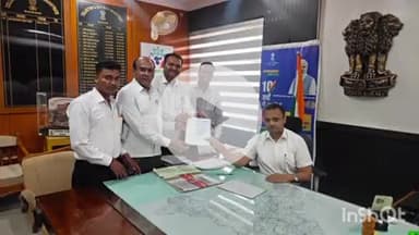 बारां: विधि प्रकोष्ठ जिला कांग्रेस कमेटी के सदस्यों ने न्यायालय परिसर में मूलभूत सुविधाओं की मांग को लेकर कलेक्टर को पत्र सौंपा