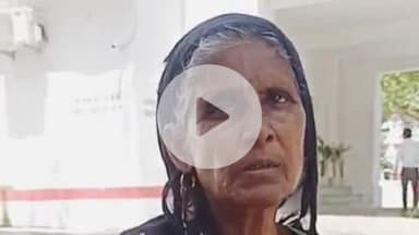 बहराइच: ताज खुदाई क्षेत्र की निवासी महिला ने जिलाधिकारी कार्यालय में दिव्यांग बेटे का आयुष्मान कार्ड बनाने की की मांग