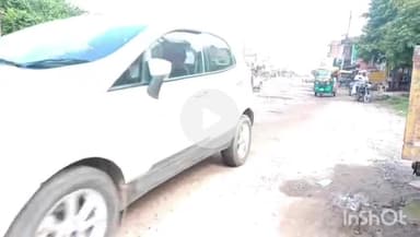 औरैया: शहर के ग्राम बरमुपुर के समीप स्थित नहर पुल व सड़क की हालत खस्ता, लोग बोले बड़े गठ्ठे है इस राह में #jansamasya