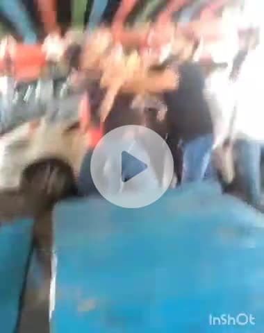 आगरा: रामबाग चौराहे पर पार्किंग ठेकेदार ने अपने साथियों के साथ मिलकर 2 ऑटो चालकों को पीटा, वीडियो हुआ वायरल