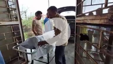 लाडपुरा: दादाबाड़ी थाना इलाके के सीएडी सर्किल के निकट कार में मृत अवस्था में मिला अधेड़, पुलिस ने करवाया पोस्टमार्टम, जांच में जुटी