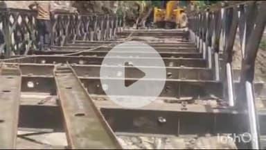 राजगढ़ी: यमुनोत्री हाईवे पर ओजरी के पास वैली ब्रिज जोड़ने का कार्य तेजी से चल रहा है, जल्द होगी वाहनों की आवाजाही शुरू