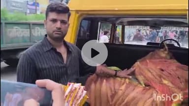 धार: धार शहर में प्रतिबंधित पॉलीथिन को लेकर नगर पालिका की कार्रवाई, दुकानदारों से पॉलीथिन जब्त